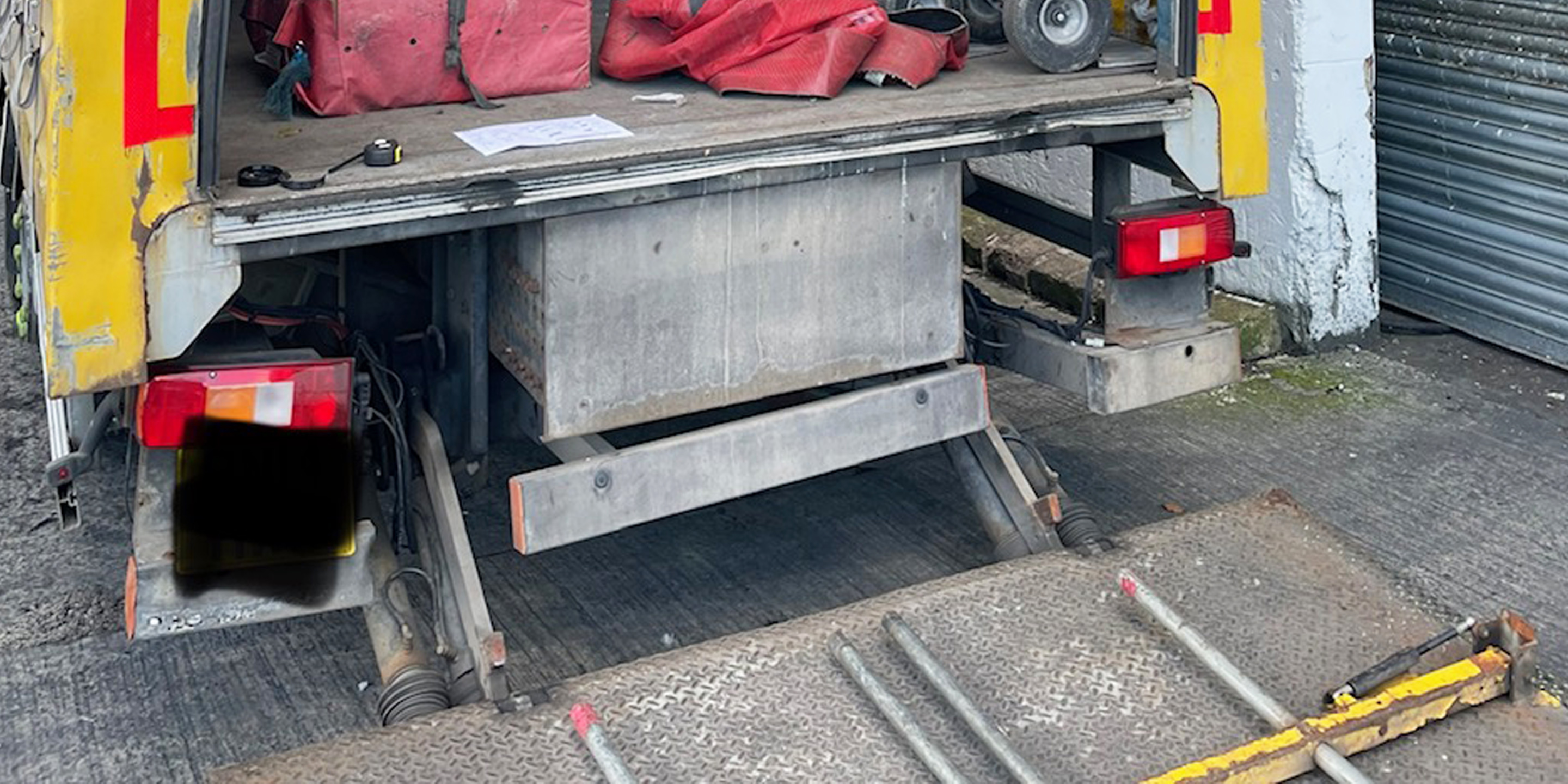 Tail Lift Services Cornwall 1